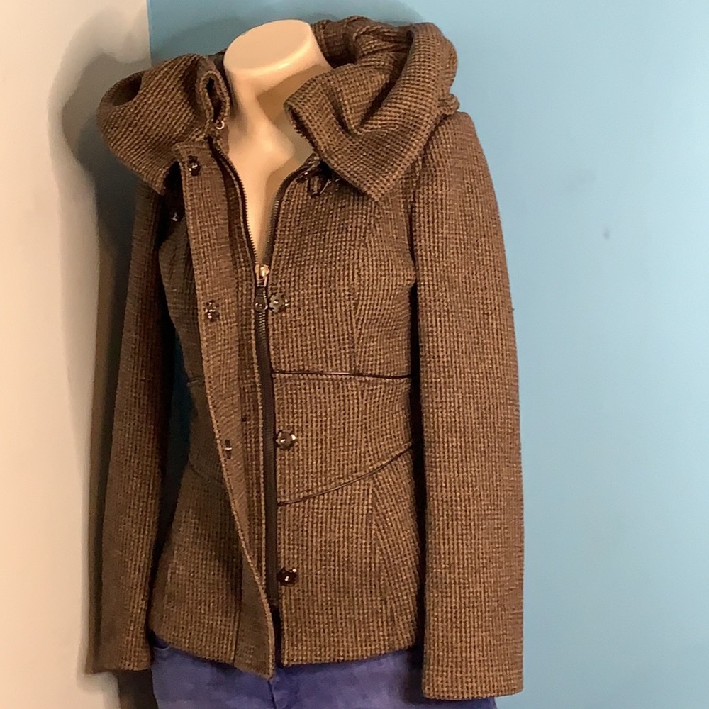 Zara’s Basic Wool Blend Wrap Collar With Hood Coat - image 7